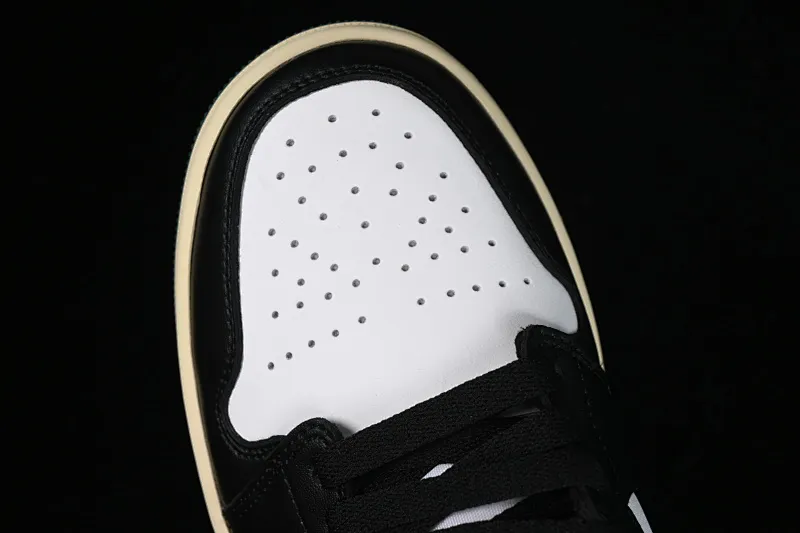 All Categories Air Jordan Jordan Series Basketball Shoes Air Jordan 1 Mid Air Jordan 1 Mid AJ1 Joe 1 Snake Print Black Green Toe Zhongbang Basketball Shoes FQ7818-100